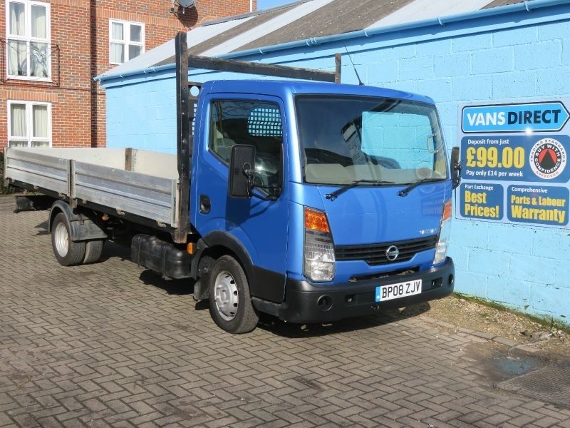 2008 Nissan Cabstar 35.13 3.0 DCi image 1