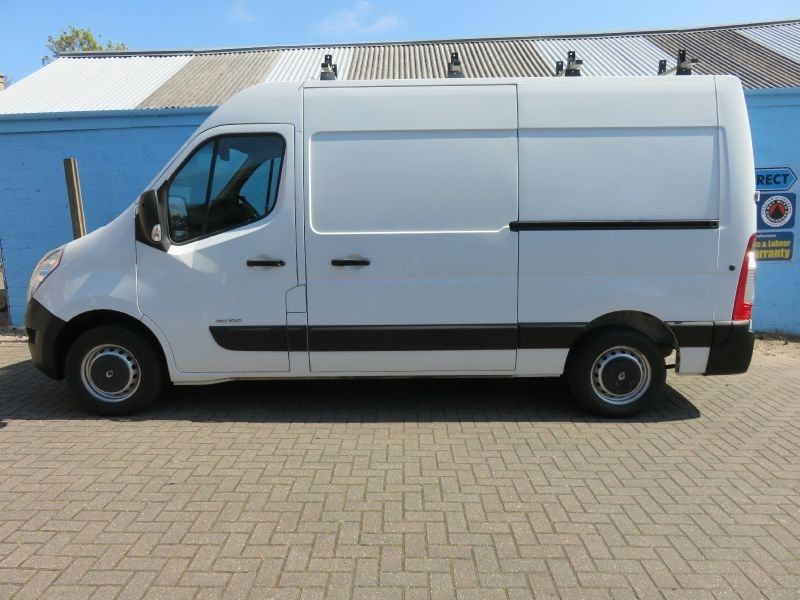 2010 Renault Master MM35 DCi image 4
