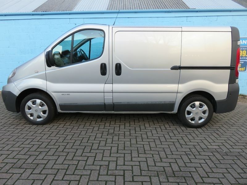 2012 Renault Trafic SL27 DCi image 4