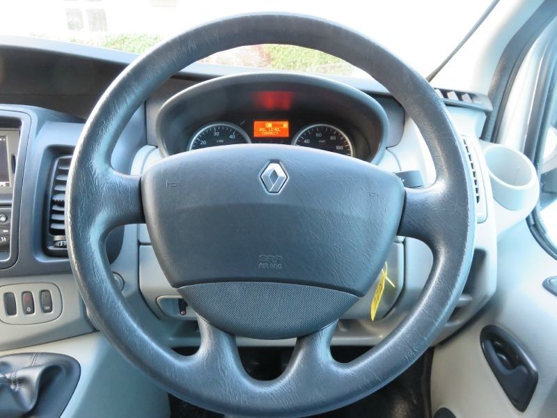 2012 Renault Trafic SL27 DCi image 7