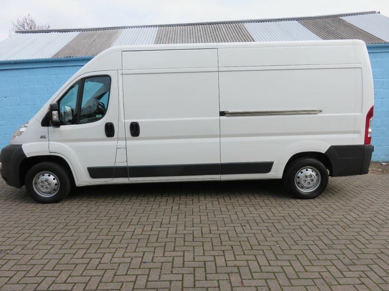2010 Fiat Ducato 35 HDi image 4