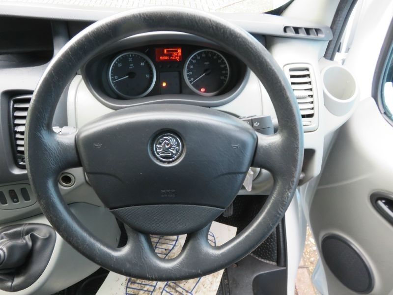 2012 Vauxhall Vivaro 2900 2.0 CDTi image 7
