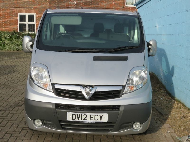 2012 Vauxhall Vivaro 2700 CDTi image 2
