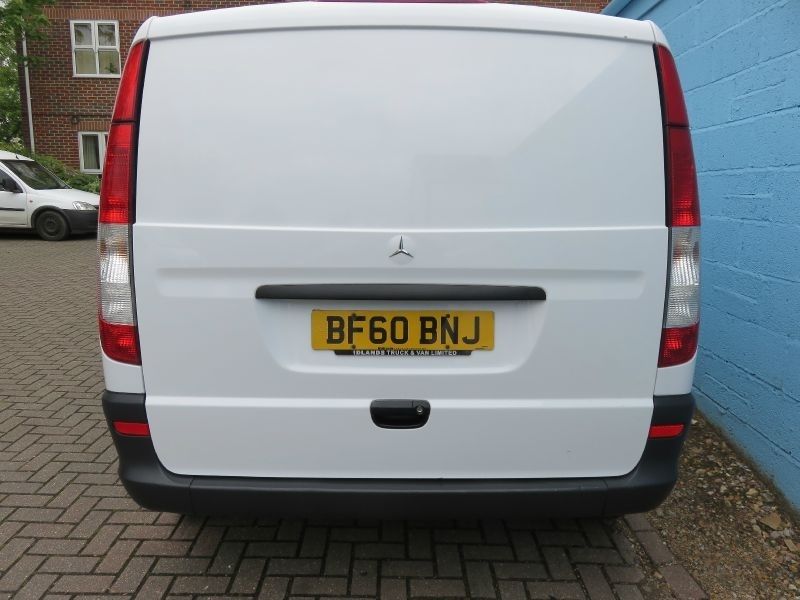 2010 Mercedes-Benz Vito 109 CDi image 3
