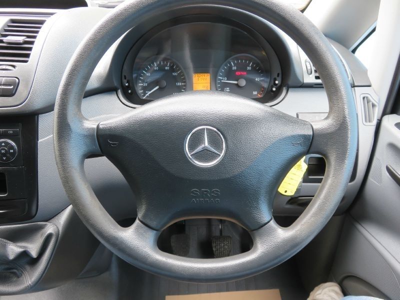 2010 Mercedes-Benz Vito 109 CDi image 7