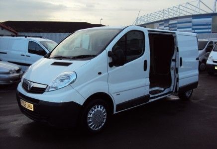 2013 Vauxhall Vivaro 2.0CDTi image 1