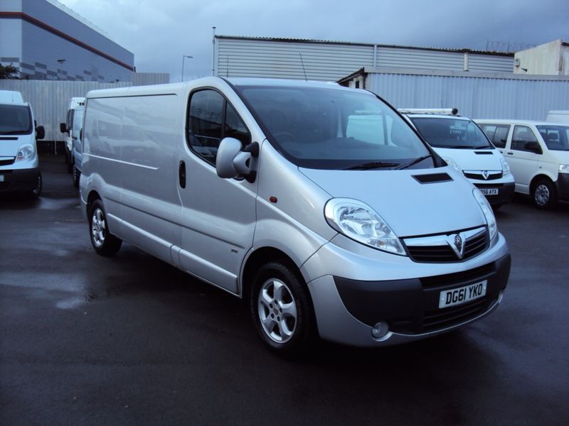 2011 Vauxhall Vivaro 2.0CDTi image 2