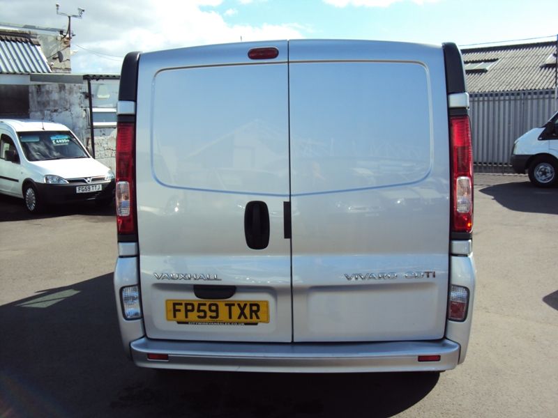 2009 Vauxhall Vivaro 2.0CDTI image 3