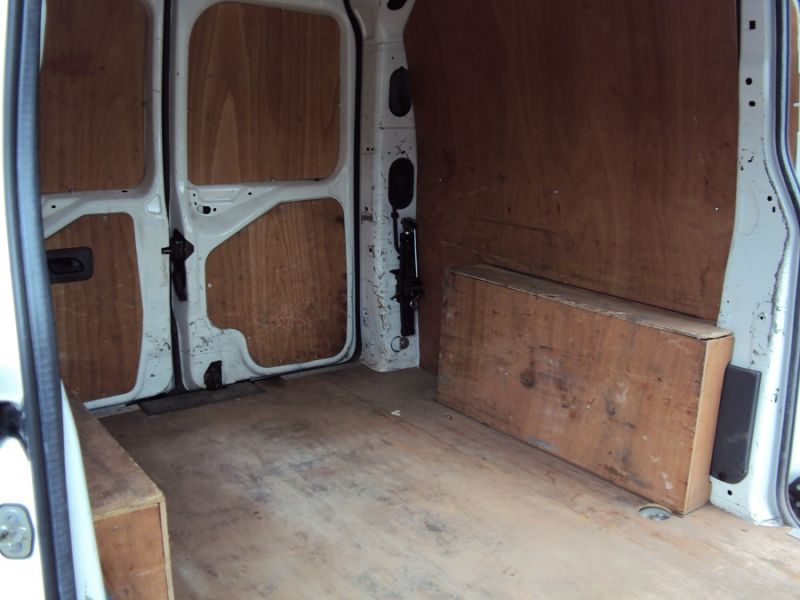 2010 Peugeot Expert LWB 2.0lt HDI image 9