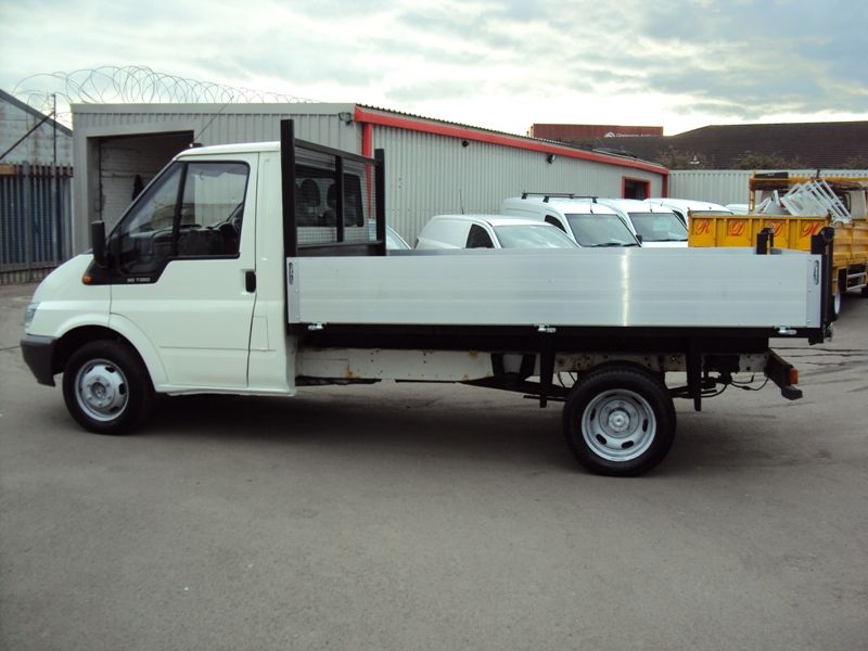 2005 Ford Transit T350 image 3