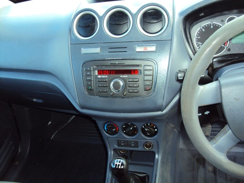 2011 Ford Transit Connect 1.8TDCi image 6