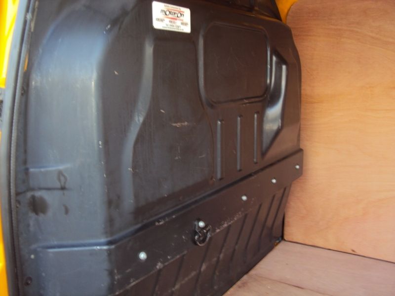 2011 Ford Transit Connect 1.8TDCi image 9