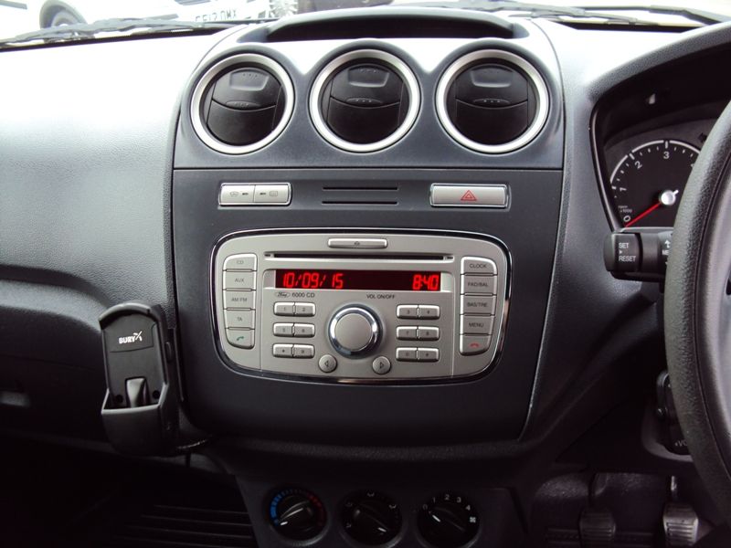 2012 Ford Transit Connect 1.8TDCi image 6