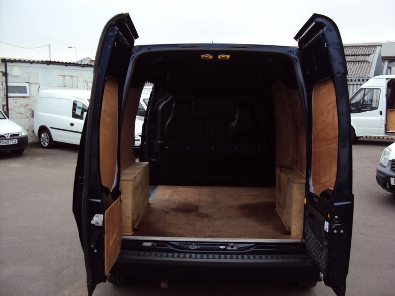 2012 Ford Transit Connect 1.8TDCi image 8