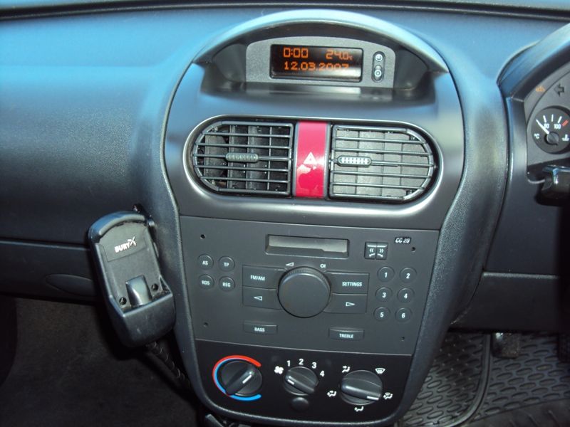 2007 Vauxhall Combo 1.3CDTi image 8