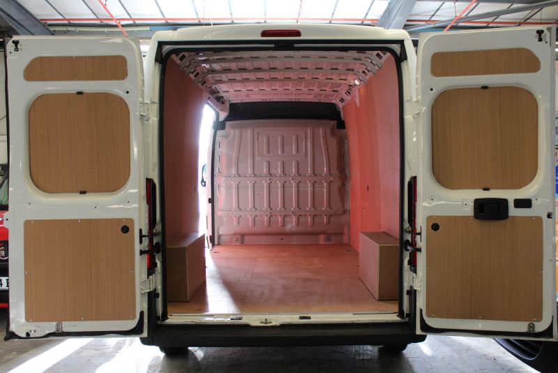 2013 Peugeot Boxer Hdi 2.2 image 6