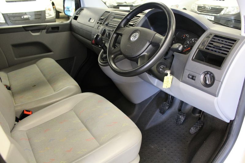 2008 Volkswagen Transporter T28 T5 1.9 Tdi image 8