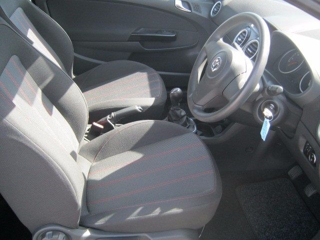 2012 Vauxhall Corsa 1.3CDTi image 7