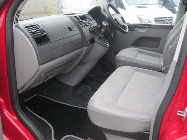 2009 Volkswagen Transporter 2.5TDi image 8