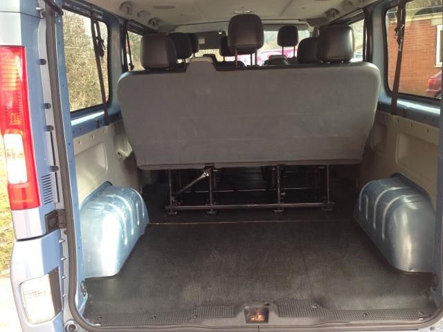 2013 Renault Trafic 2.0 Ll29 Sport Dci 5D image 9