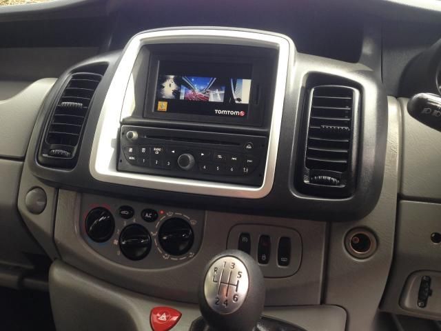 2013 Renault Trafic 2.0 Ll29 Sport Dci 5D image 10