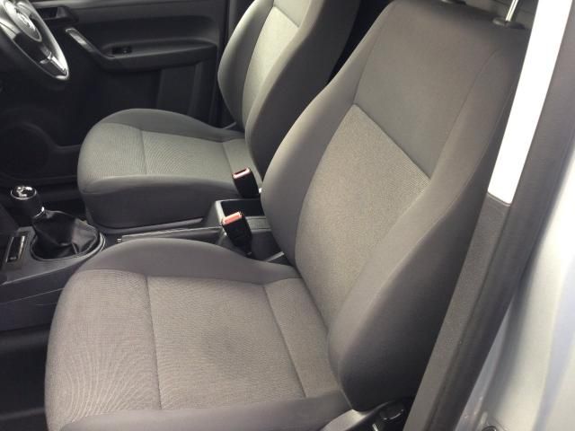2015 Volkswagen Caddy 1.6 C20 Plus Tdi image 9