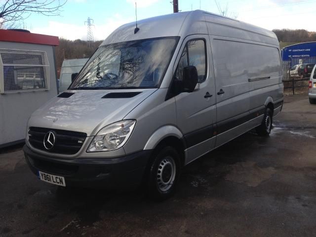 2012 Mercedes-Benz Sprinter 313 Cdi image 1