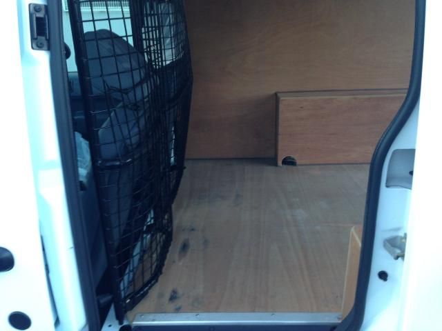 2010 Ford Transit Connect T200 image 10