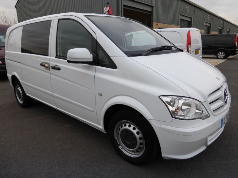 2012 Mercedes Vito 113 Cdi image 1