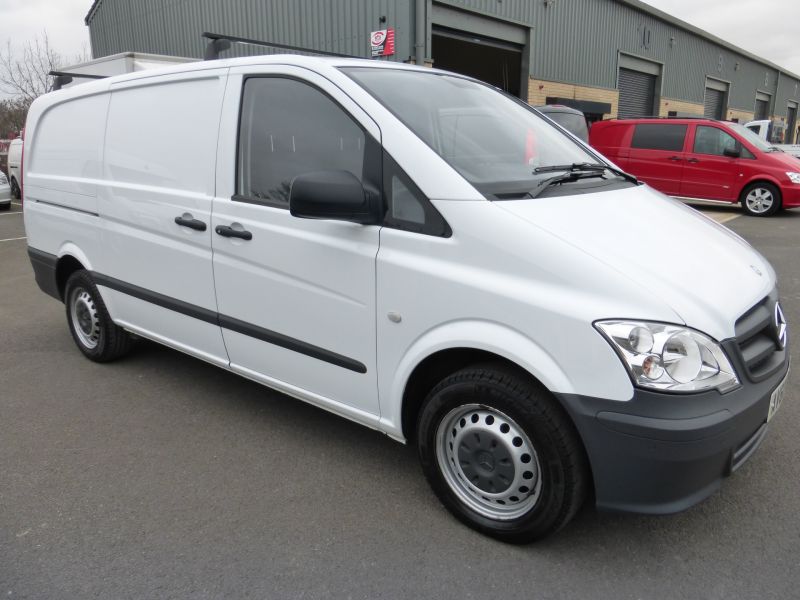 2010 Mercedes Vito 113 Cdi image 1