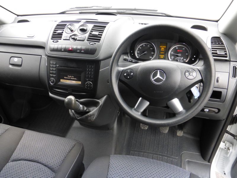 2010 Mercedes Vito 113 Cdi image 6