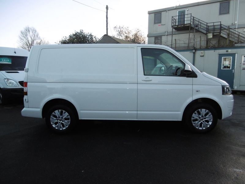 2014 Volkswagen Transporter T30 102 Tdi image 3