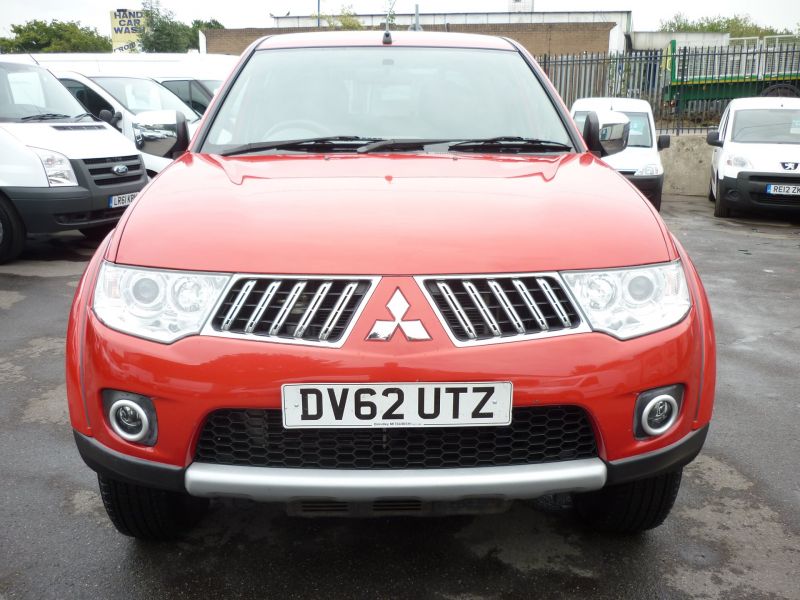 2012 Mitsubishi L200 Di-D 4X4 Warrior image 2