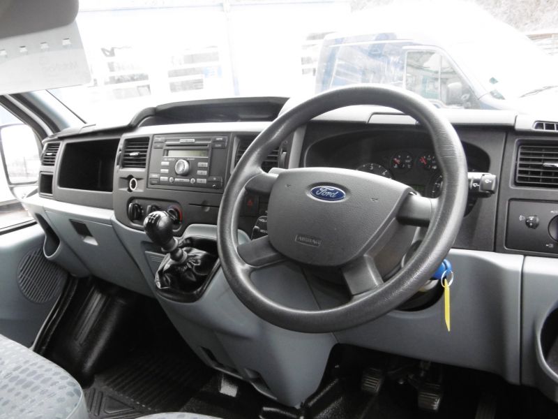 2013 Ford Transit 350/125 image 8