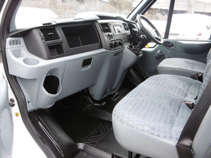 2013 Ford Transit 350/125 image 9