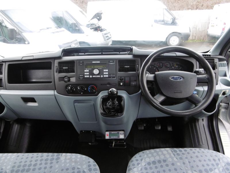 2011 Ford Transit 350/115 image 8