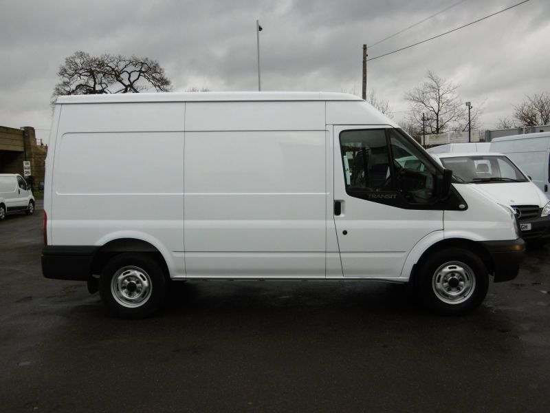 2012 Ford Transit 350/125 RWD image 3