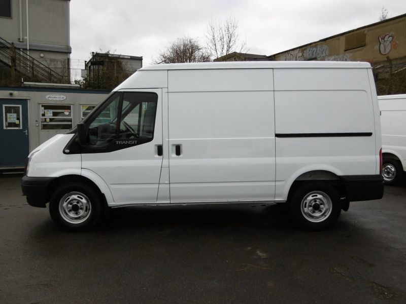 2012 Ford Transit 350/125 RWD image 4