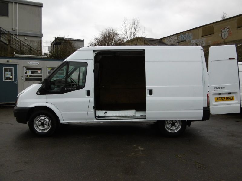 2012 Ford Transit 350/125 RWD image 6