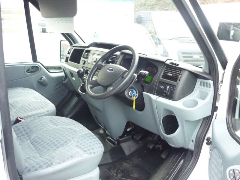 2012 Ford Transit 300/125 image 8
