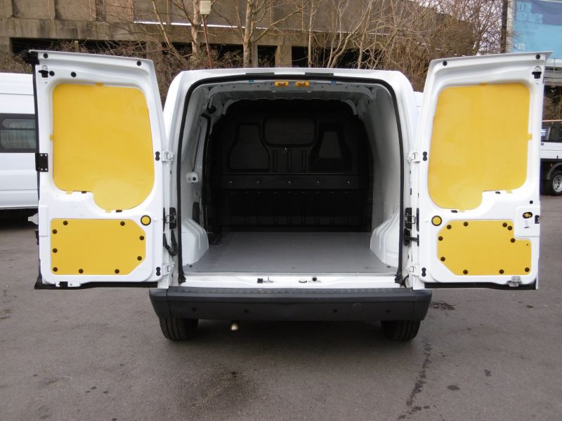 2012 Ford Transit Connect T220 image 6