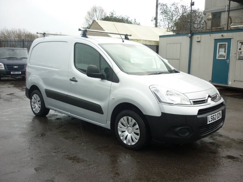 2012 Citroen Berlingo 625 Enterprise L1 Hdi image 2
