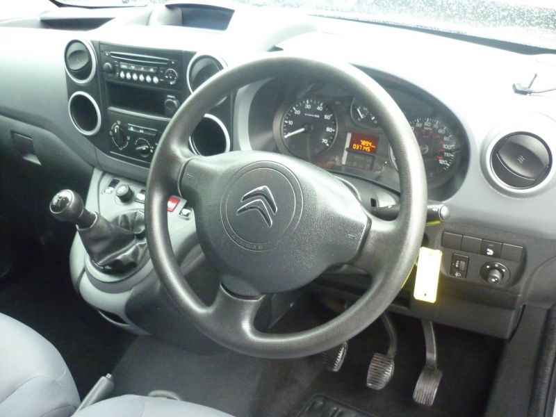 2012 Citroen Berlingo 625 Enterprise L1 Hdi image 8