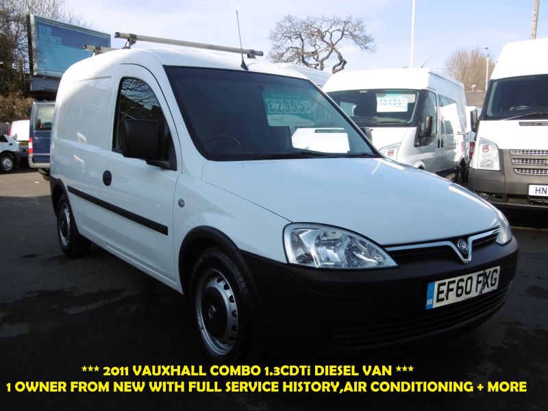 2011 Vauxhall Combo 1.3Cdti image 1