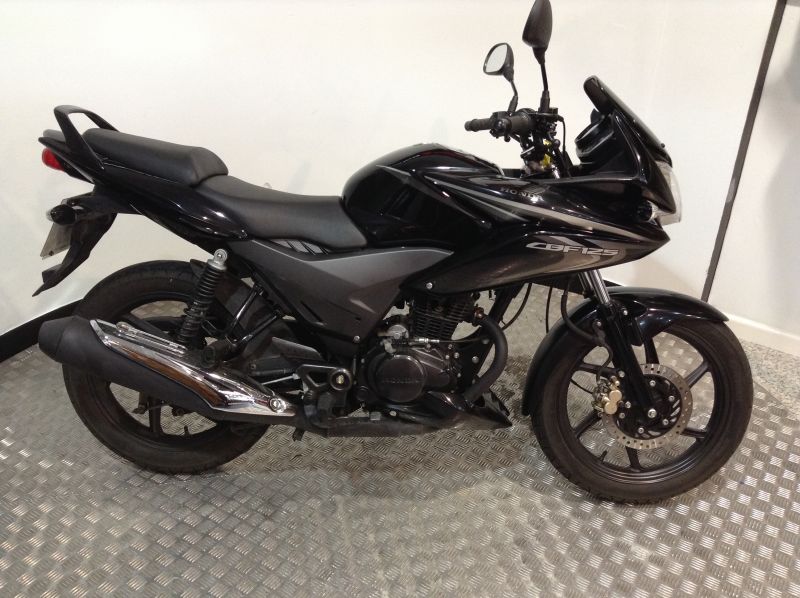 2014 Honda CBF 125 image 1