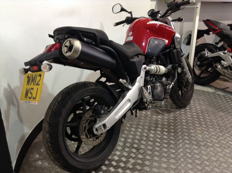 2012 Yamaha MT-03 image 2