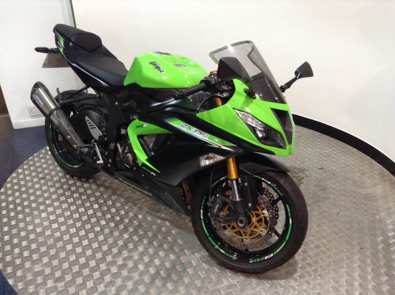 2014 Kawasaki ZX636 image 2