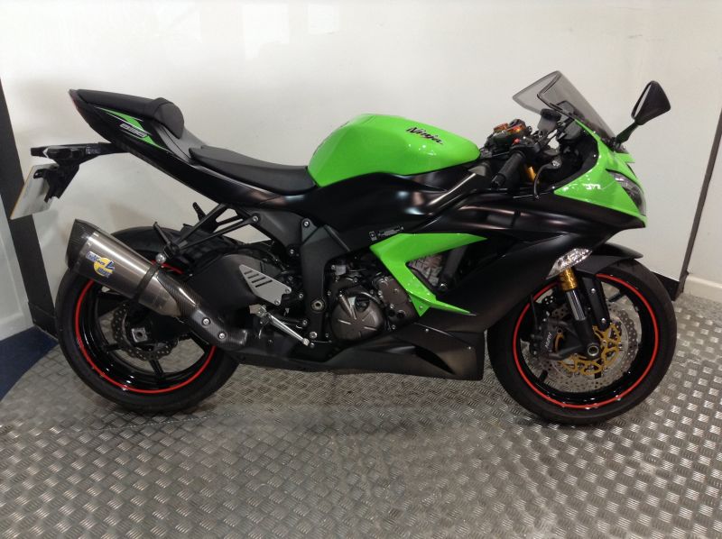 2014 KAWASAKI ZX636 image 1