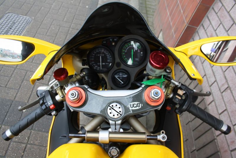 1998 Ducati 748 Biposto image 7