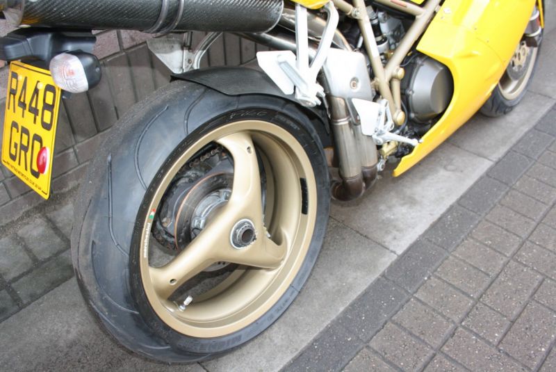 1998 Ducati 748 Biposto image 8